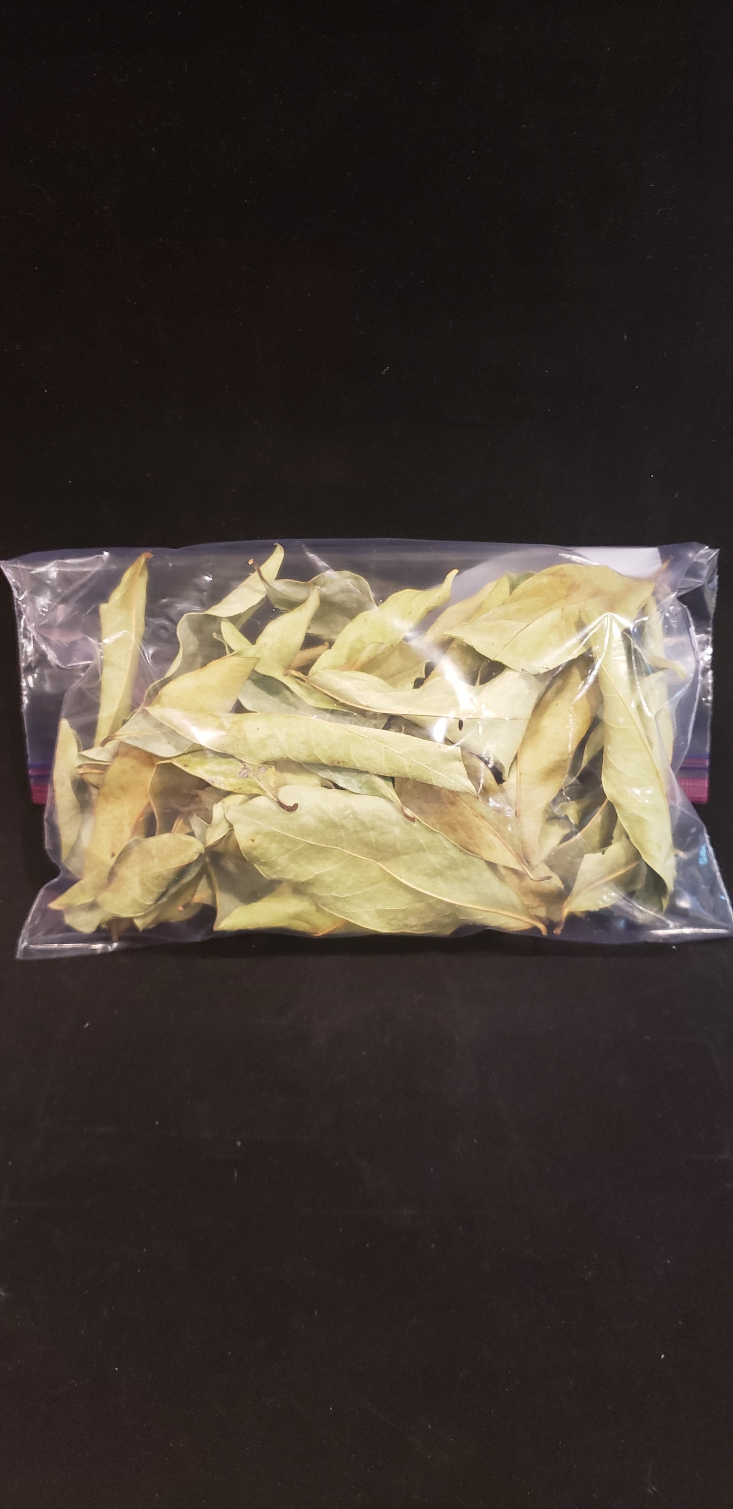 Soursop Dry Leaves (1 oz)
